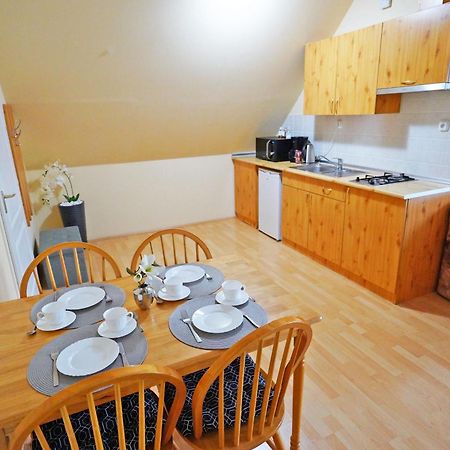 Apartman Brigitte Buekfuerdo Bagian luar foto