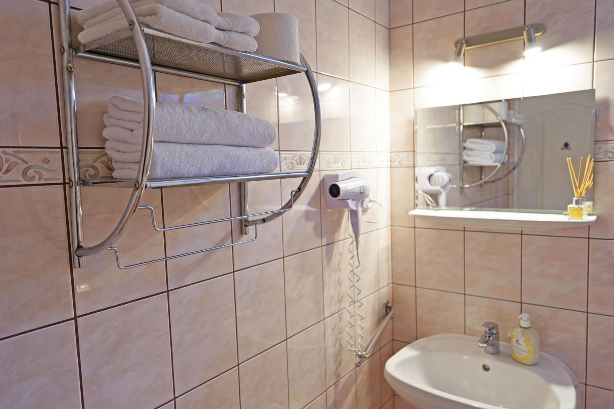 Apartman Brigitte Buekfuerdo Bagian luar foto